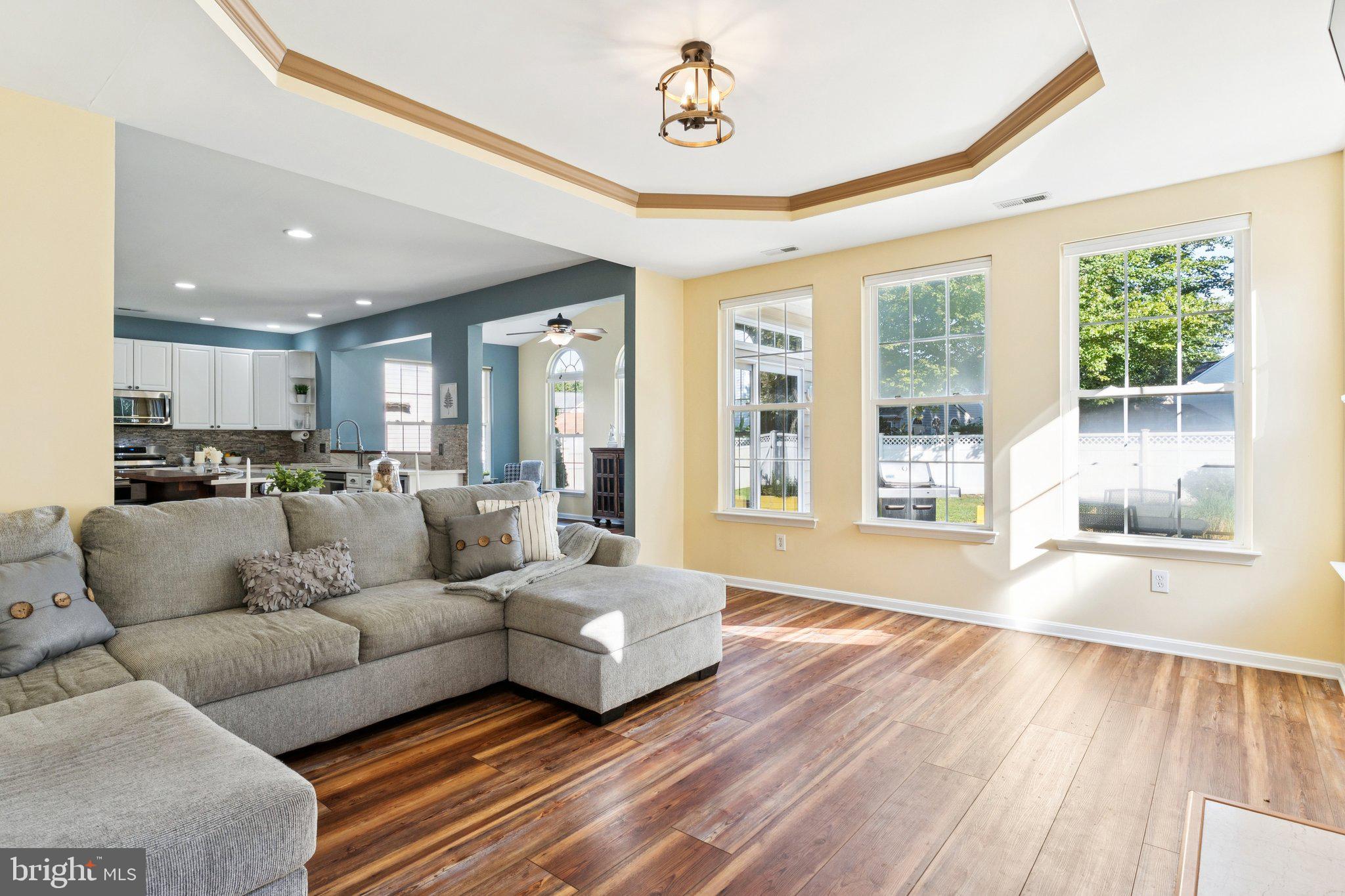 480 WEB FOOT LANE