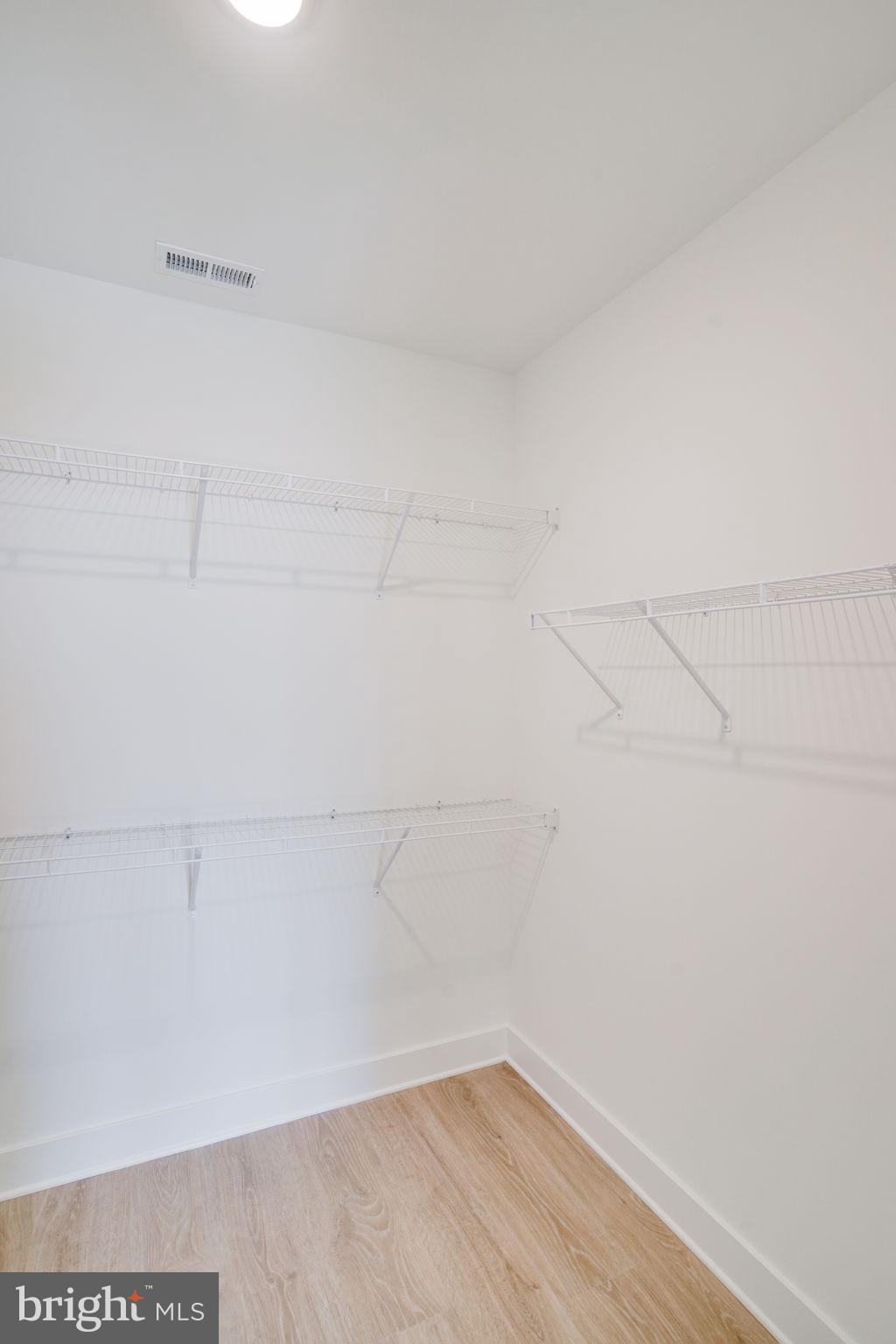 7848 WARD BROTHERS CIR