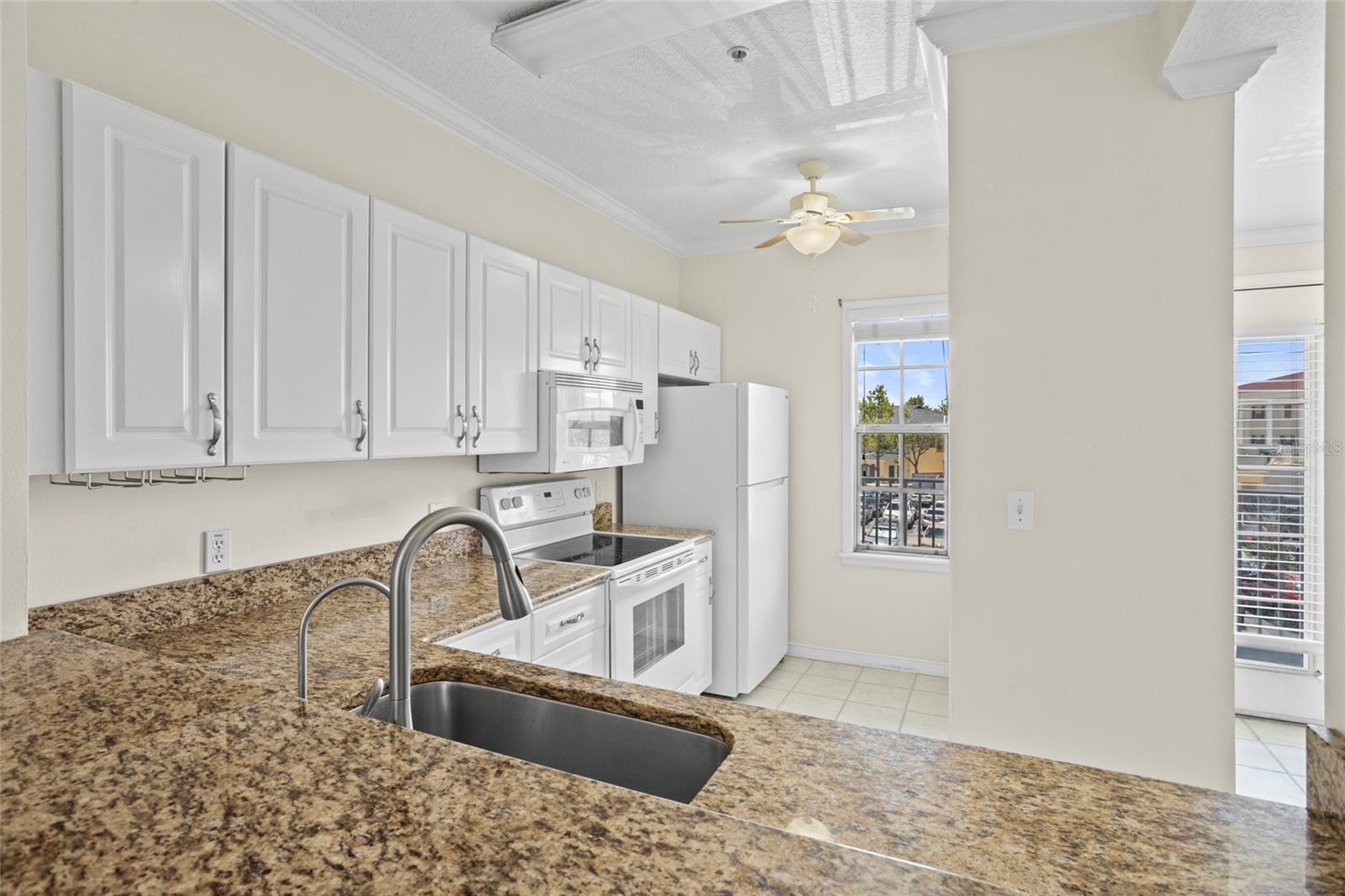 660 CELEBRATION AVE #250