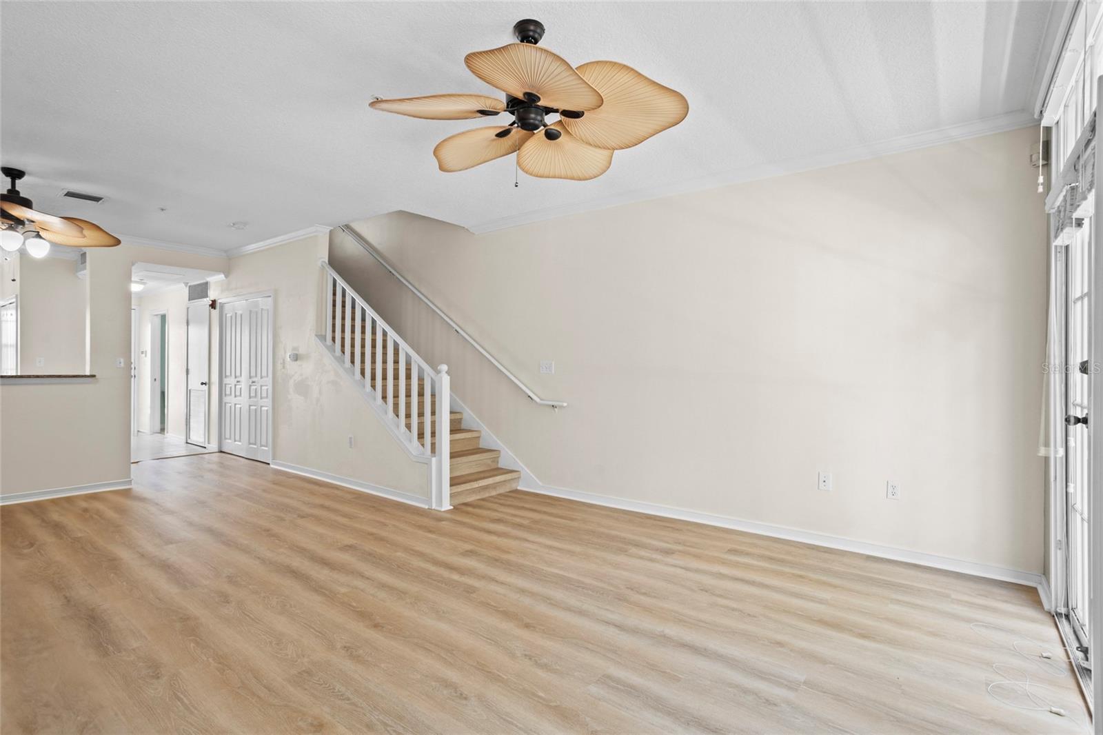 660 CELEBRATION AVE #250