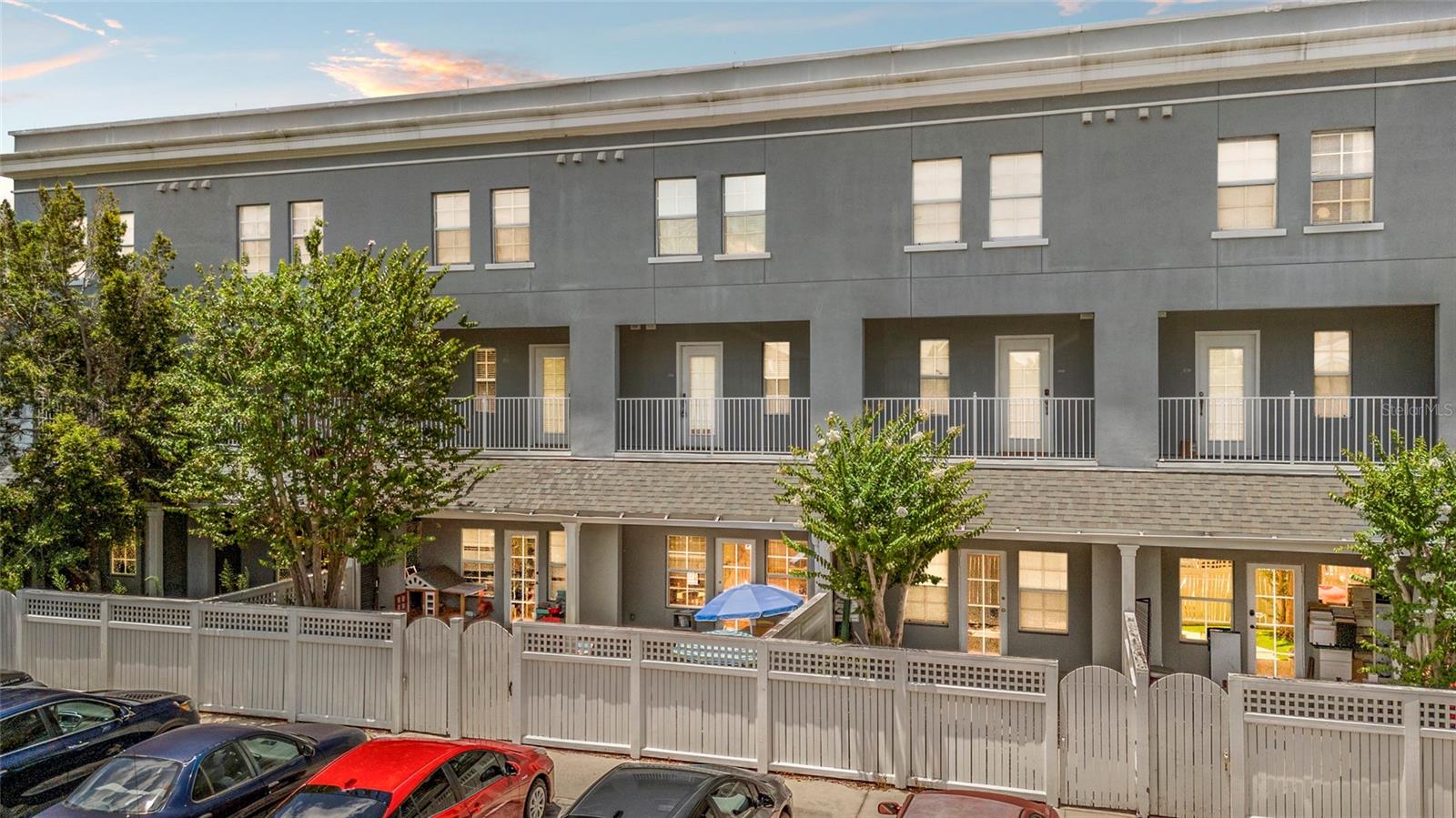 660 CELEBRATION AVE #250