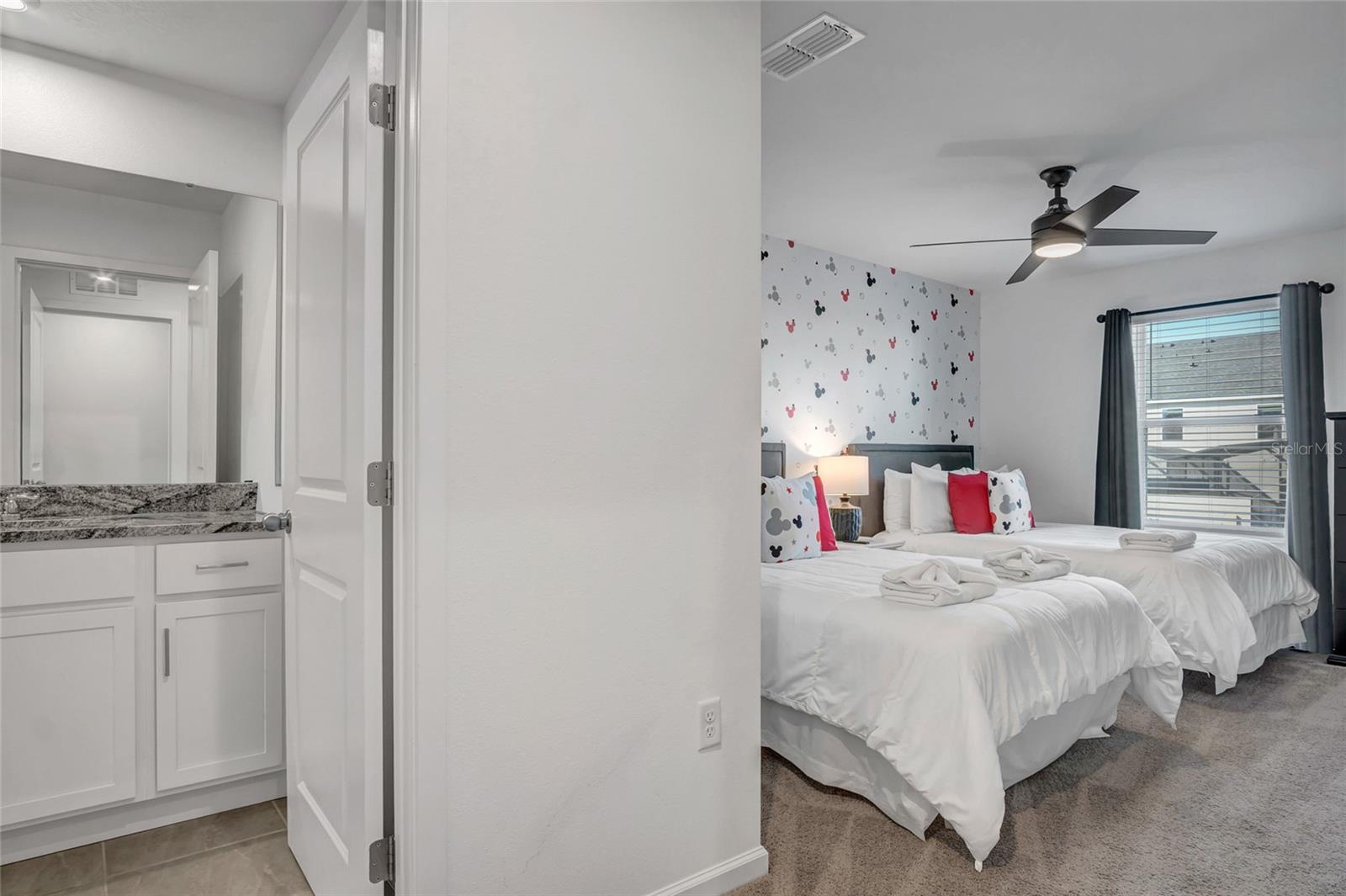 2382 ZABALLINA PL