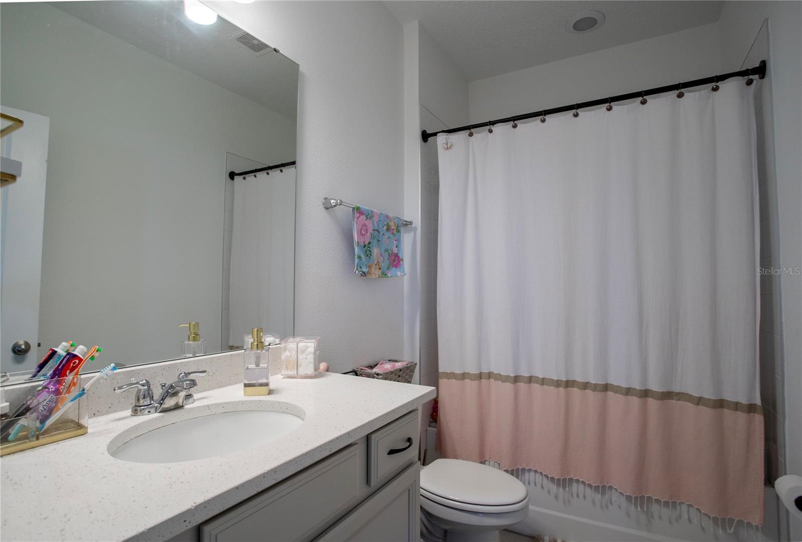 4724 CRAGMERE LOOP