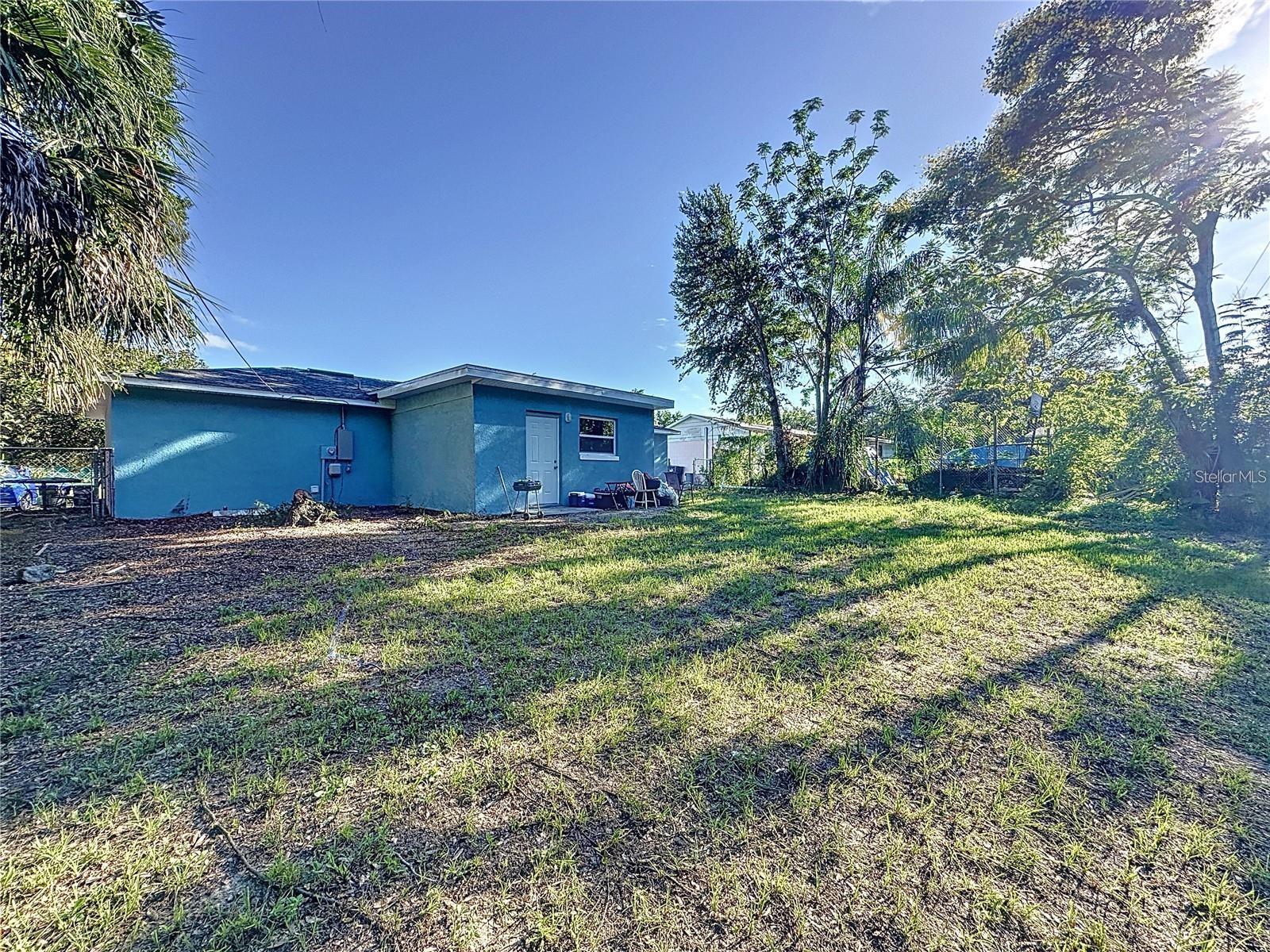 7211 PINION DR