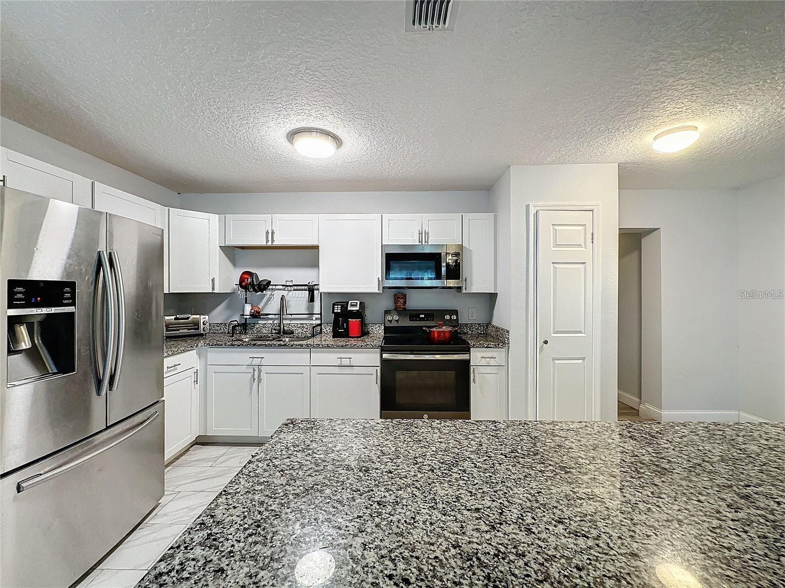 7211 PINION DR