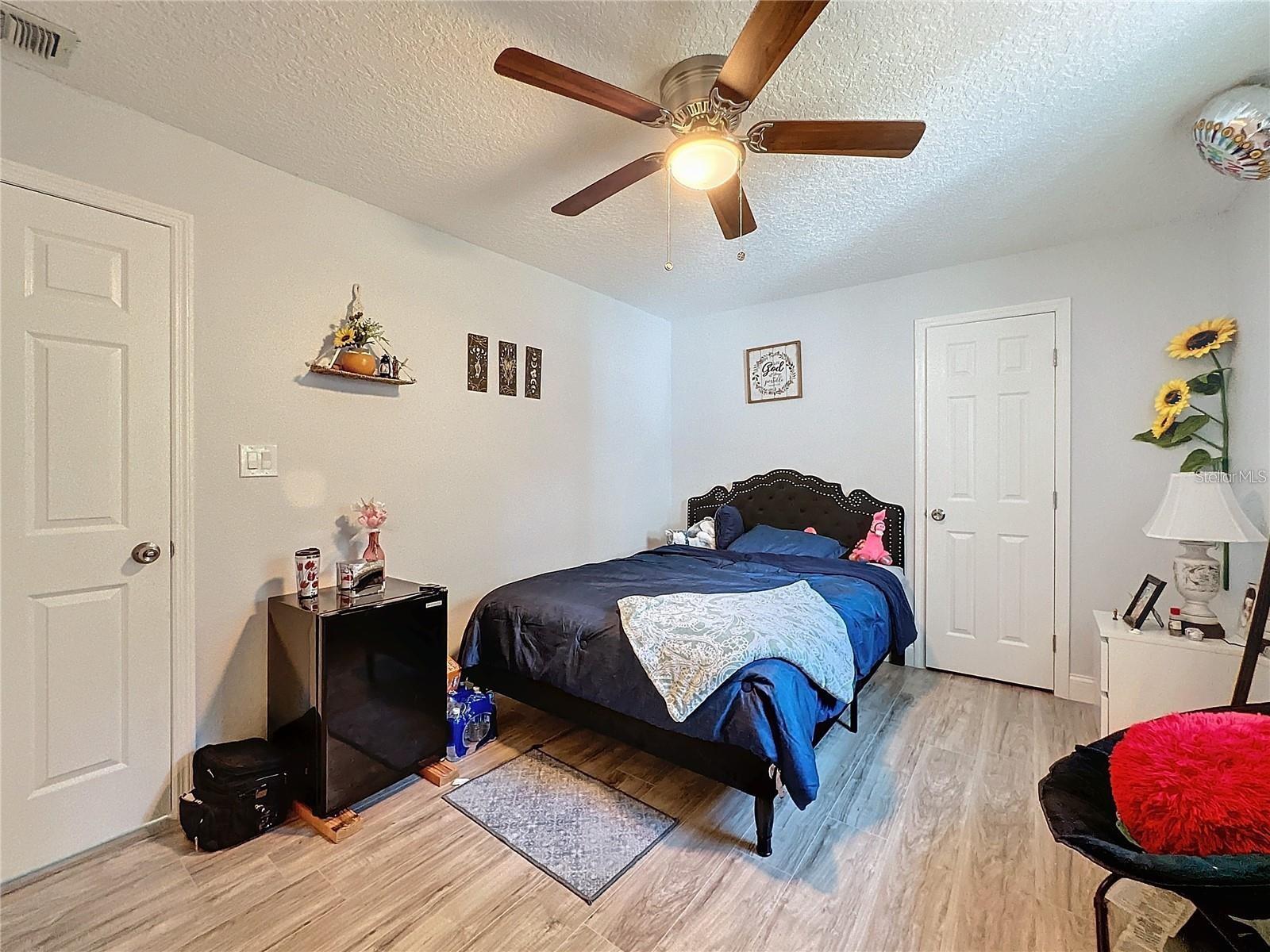 7211 PINION DR