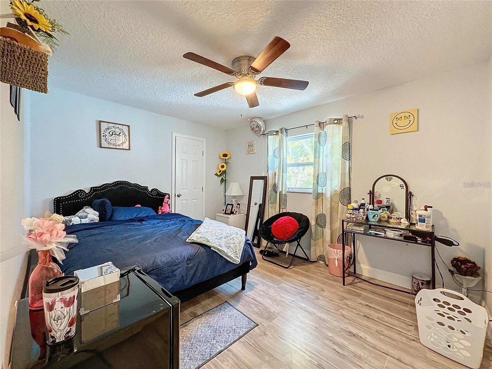 7211 PINION DR