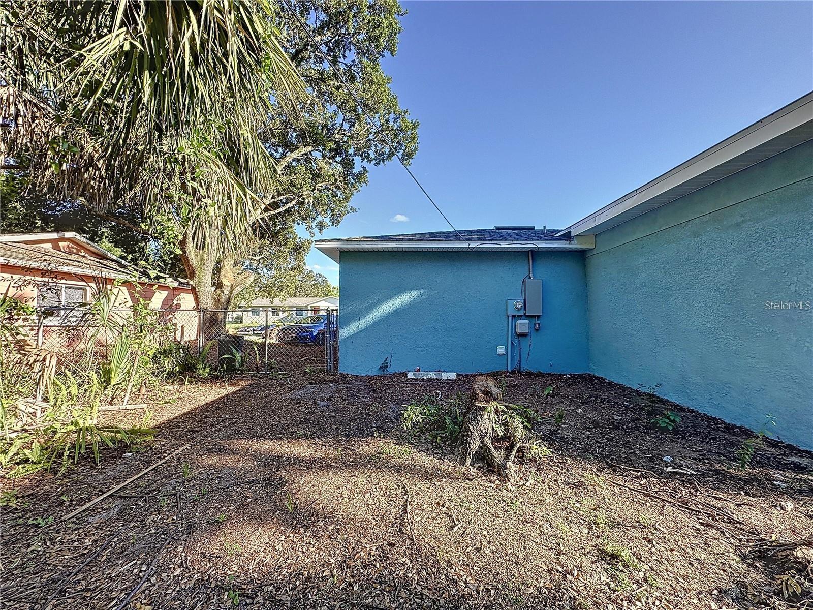 7211 PINION DR