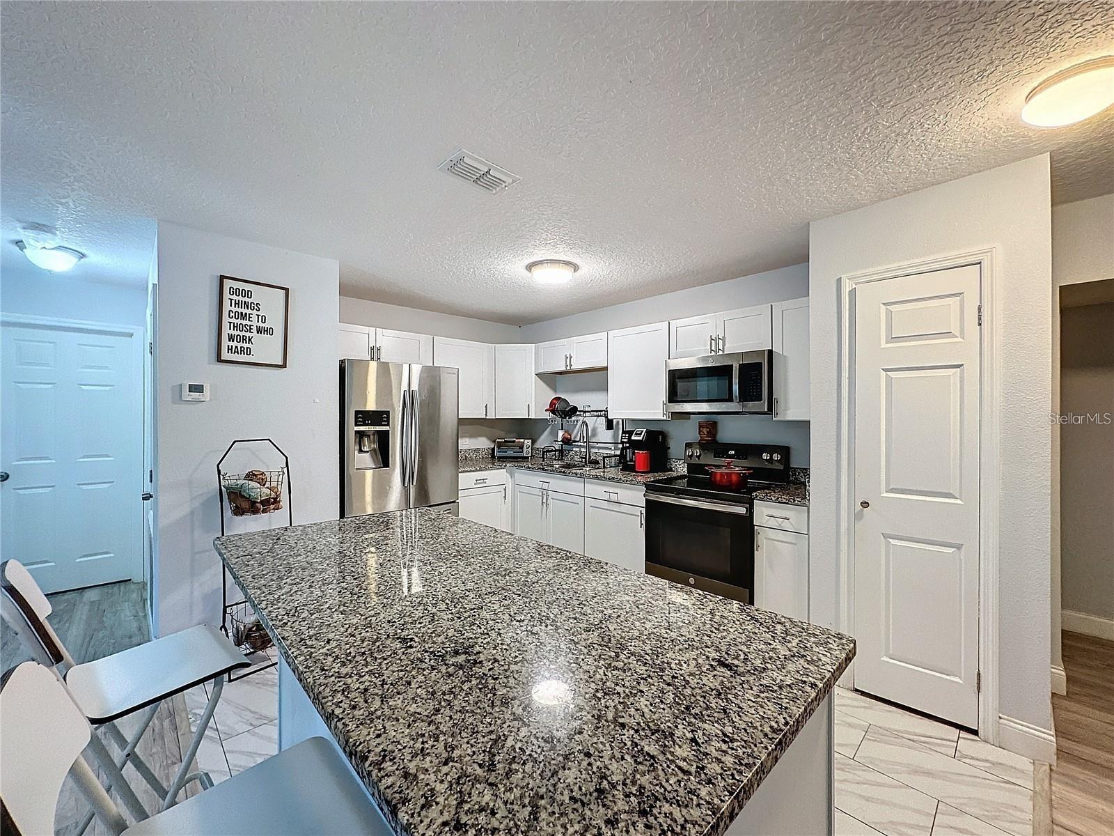 7211 PINION DR