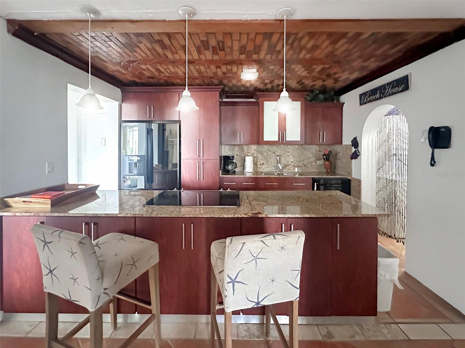 6165 AVE. ISLA VERDE #369