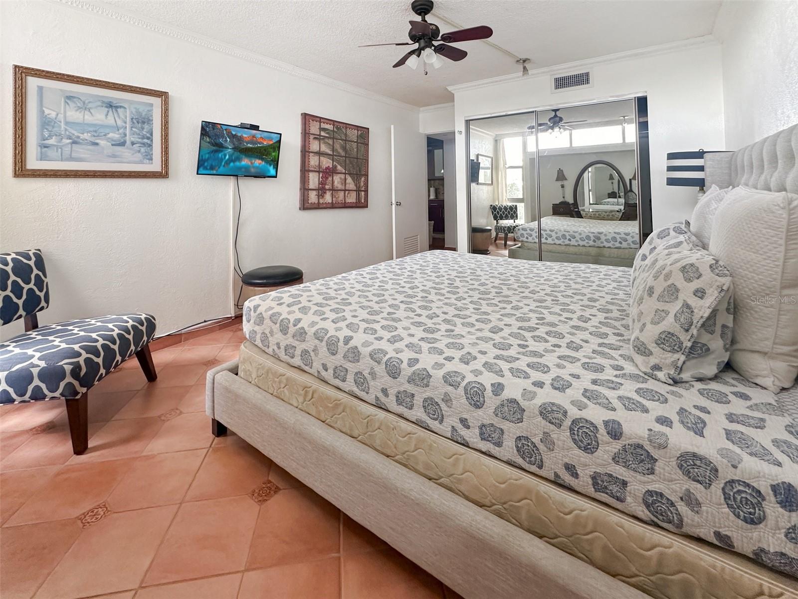 6165 AVE. ISLA VERDE #369
