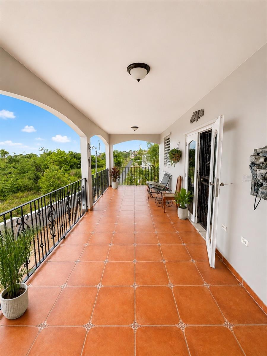 8466 CALLE LOS LUGO