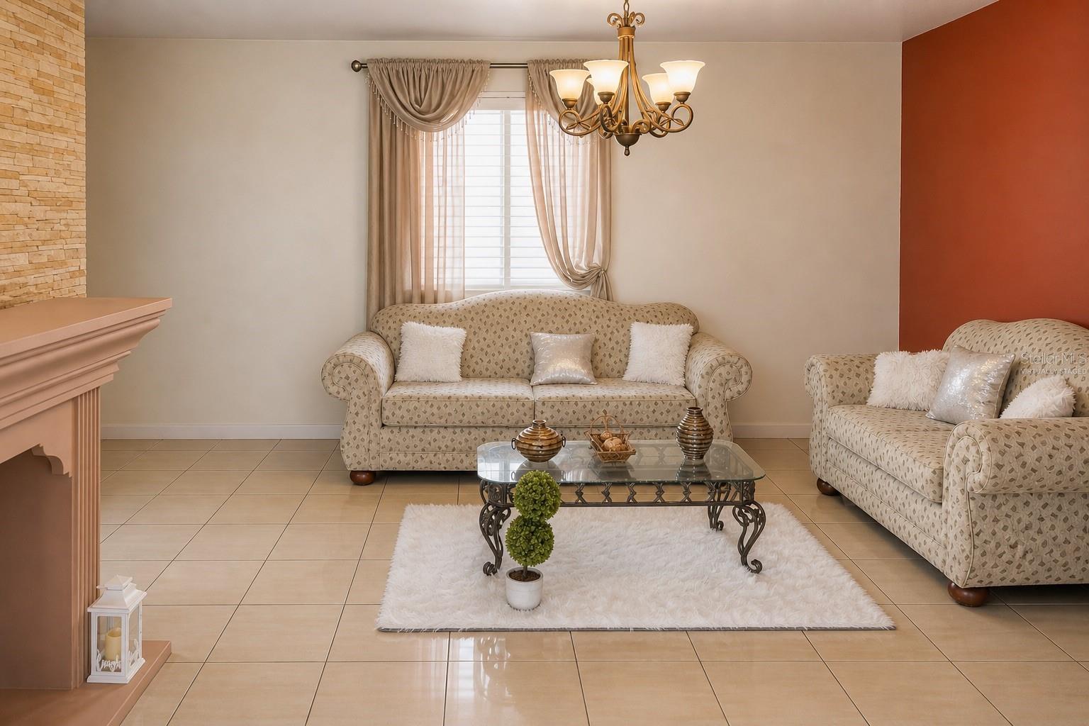 8466 CALLE LOS LUGO