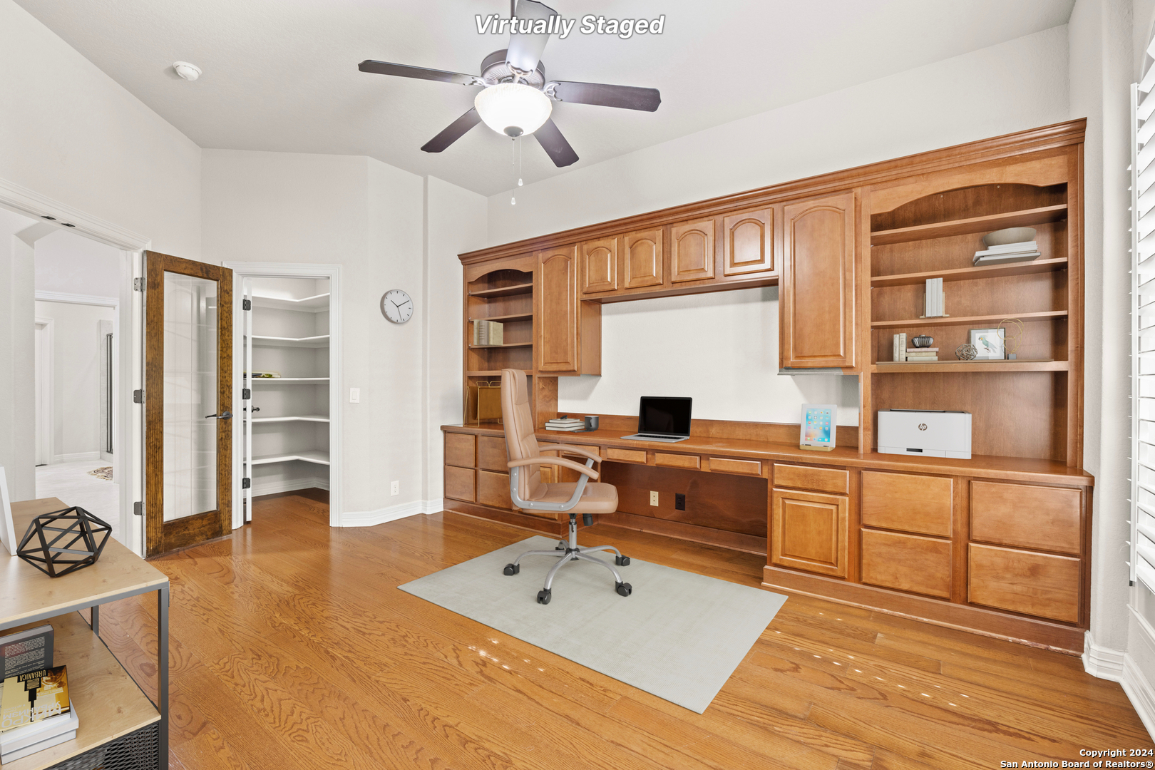 20214 VAN NEST CIR