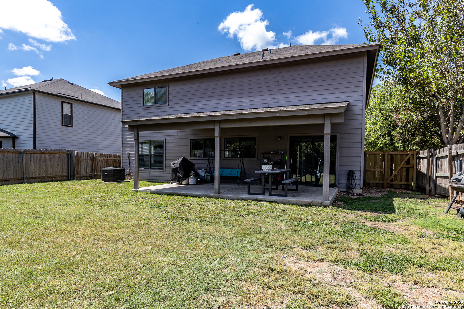 824 Pinehurst Drive