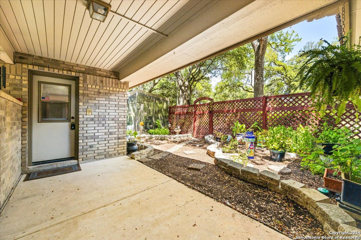 21250 FOREST WATERS CIR