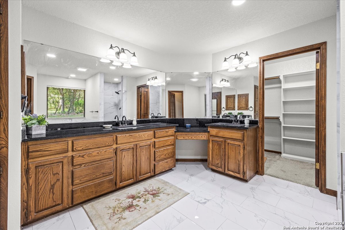 21250 FOREST WATERS CIR