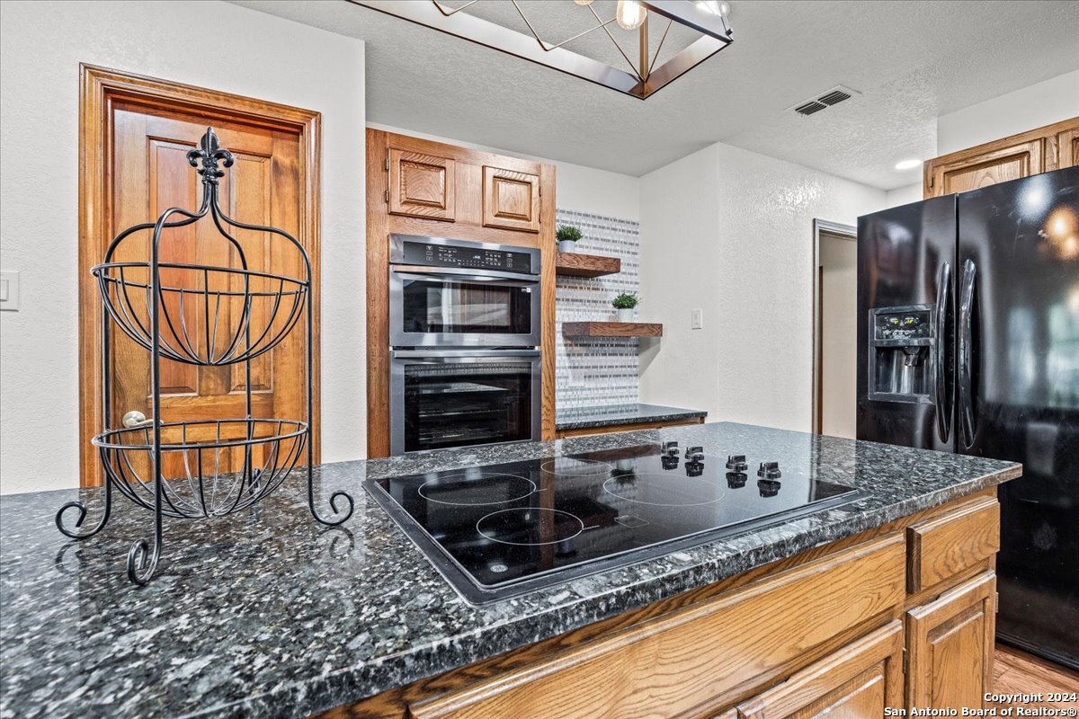 21250 FOREST WATERS CIR