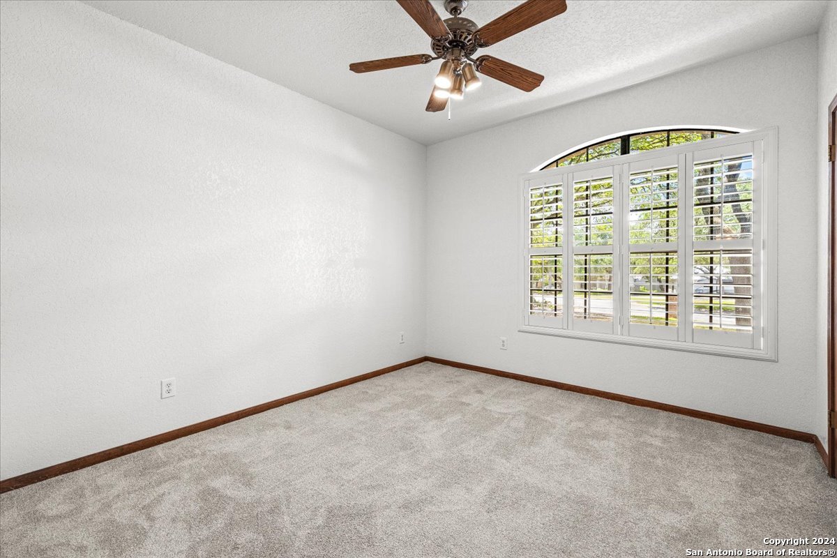 21250 FOREST WATERS CIR