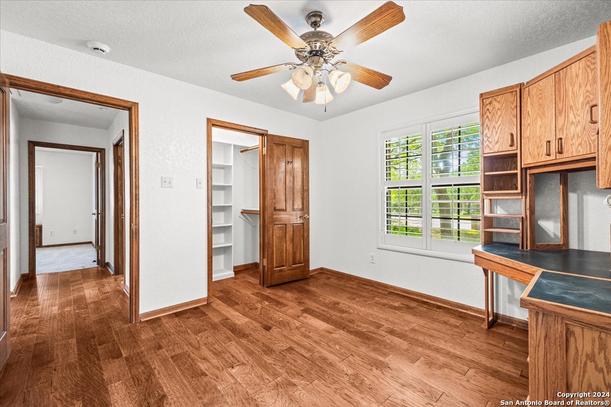 21250 FOREST WATERS CIR