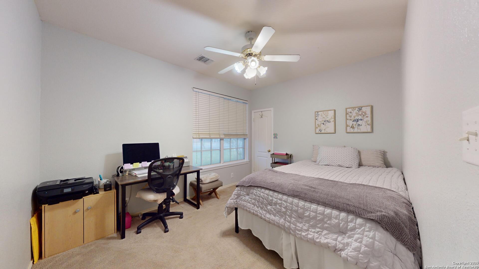 113 SPICE OAK LN