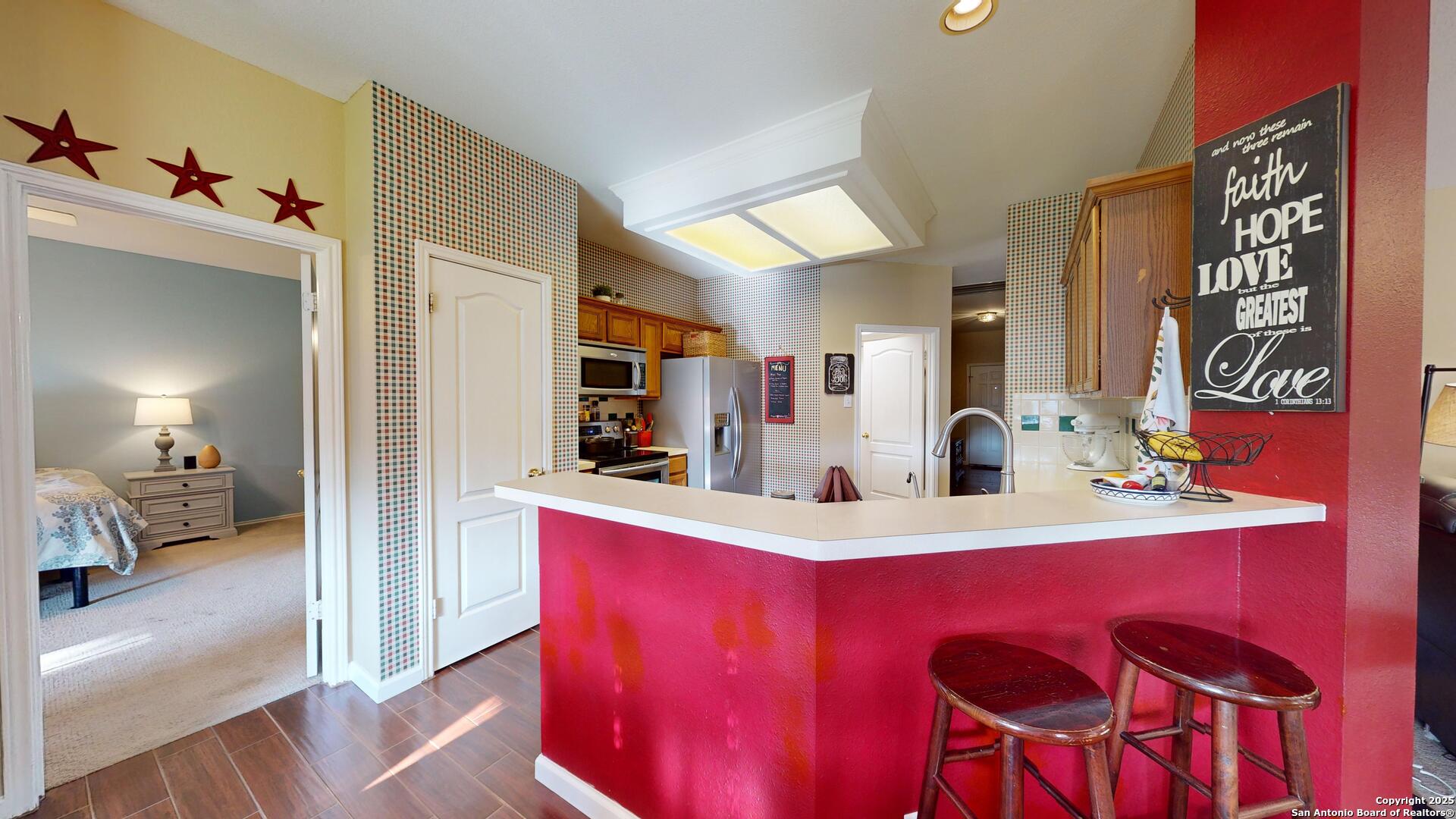 113 SPICE OAK LN