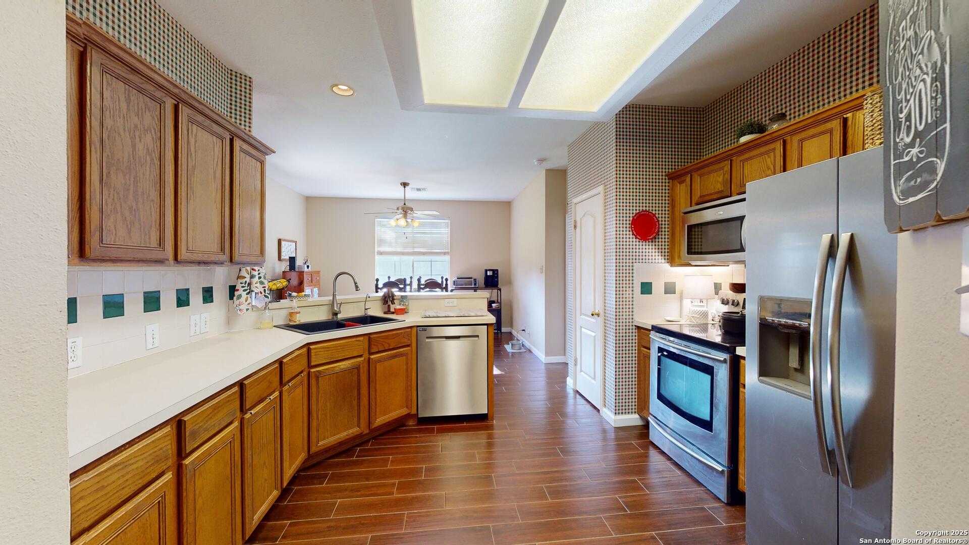 113 SPICE OAK LN