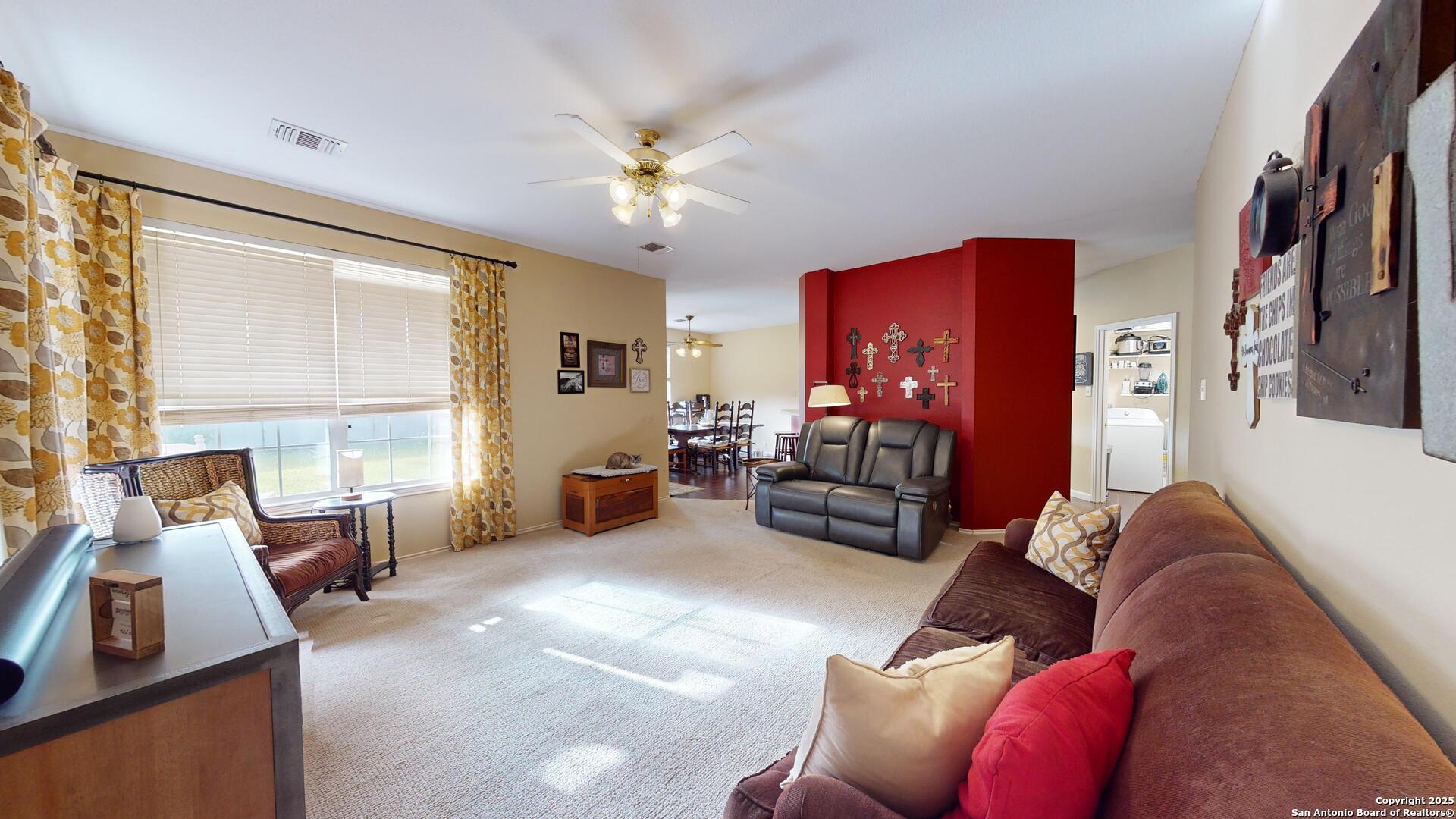 113 SPICE OAK LN