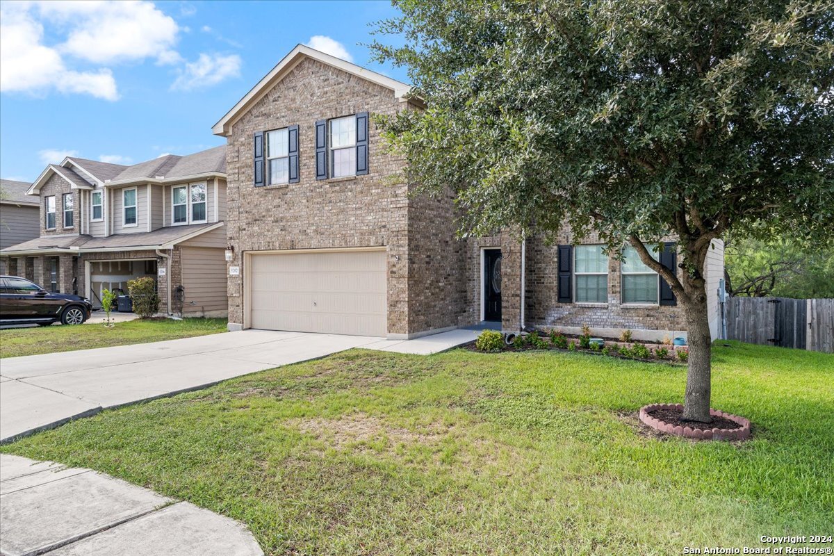 5202 Fountain Hill