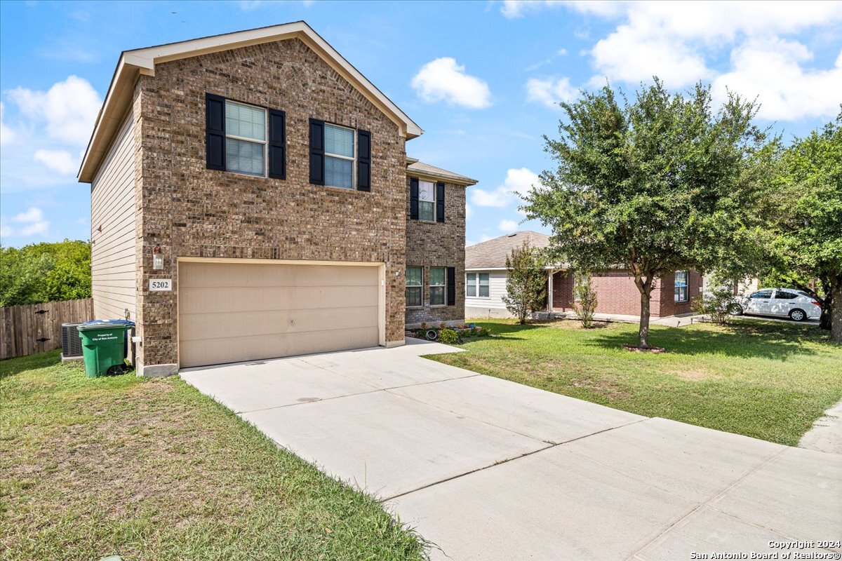 5202 Fountain Hill