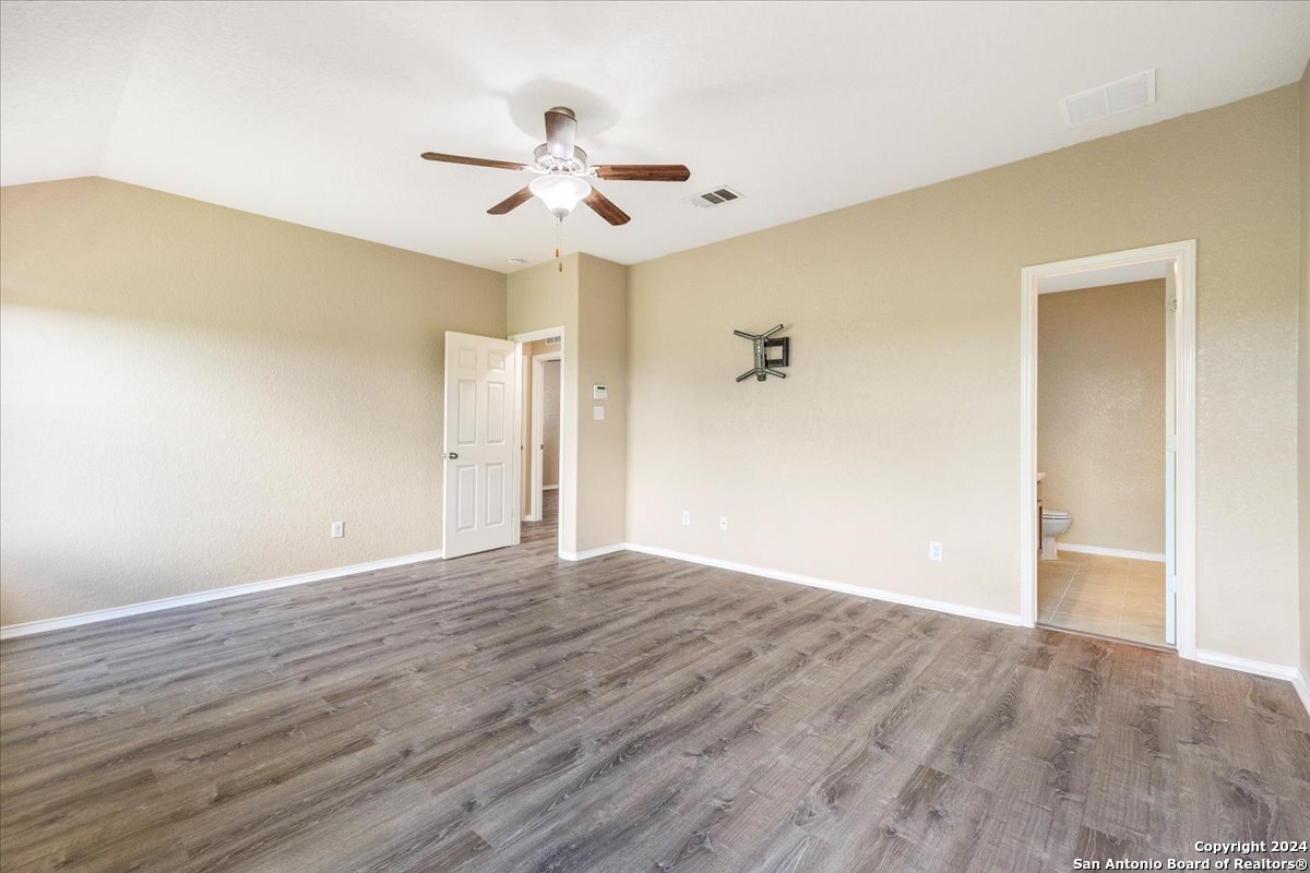 5202 Fountain Hill
