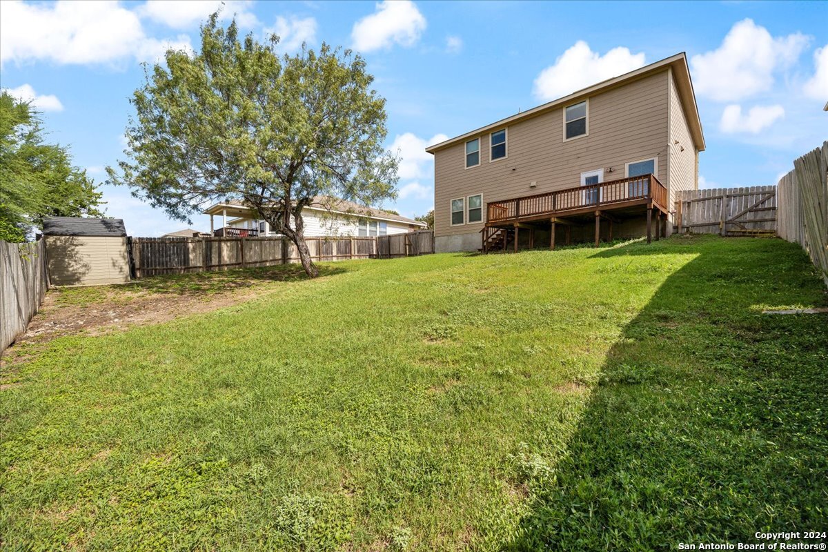 5202 Fountain Hill
