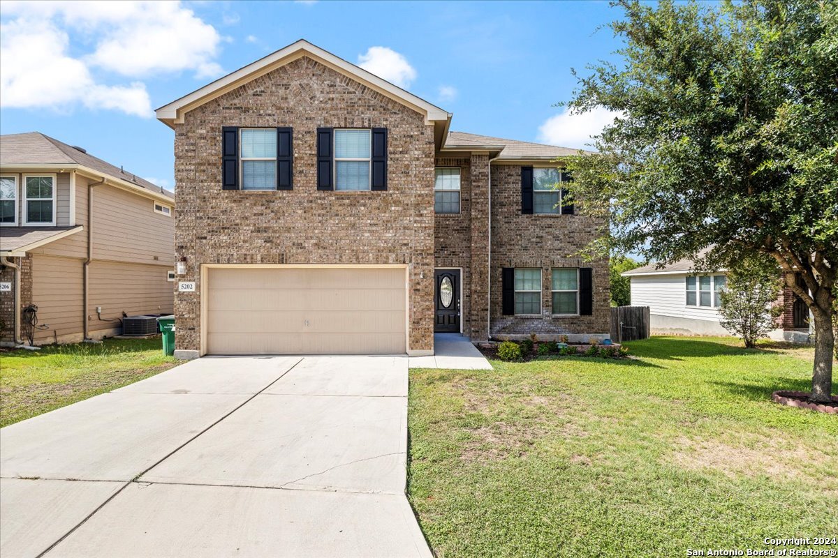 5202 Fountain Hill
