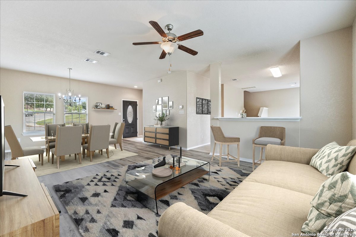 5202 Fountain Hill