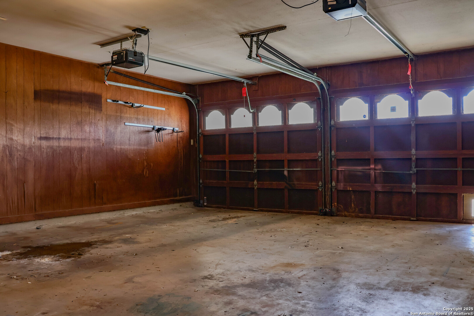 9838 Greentree