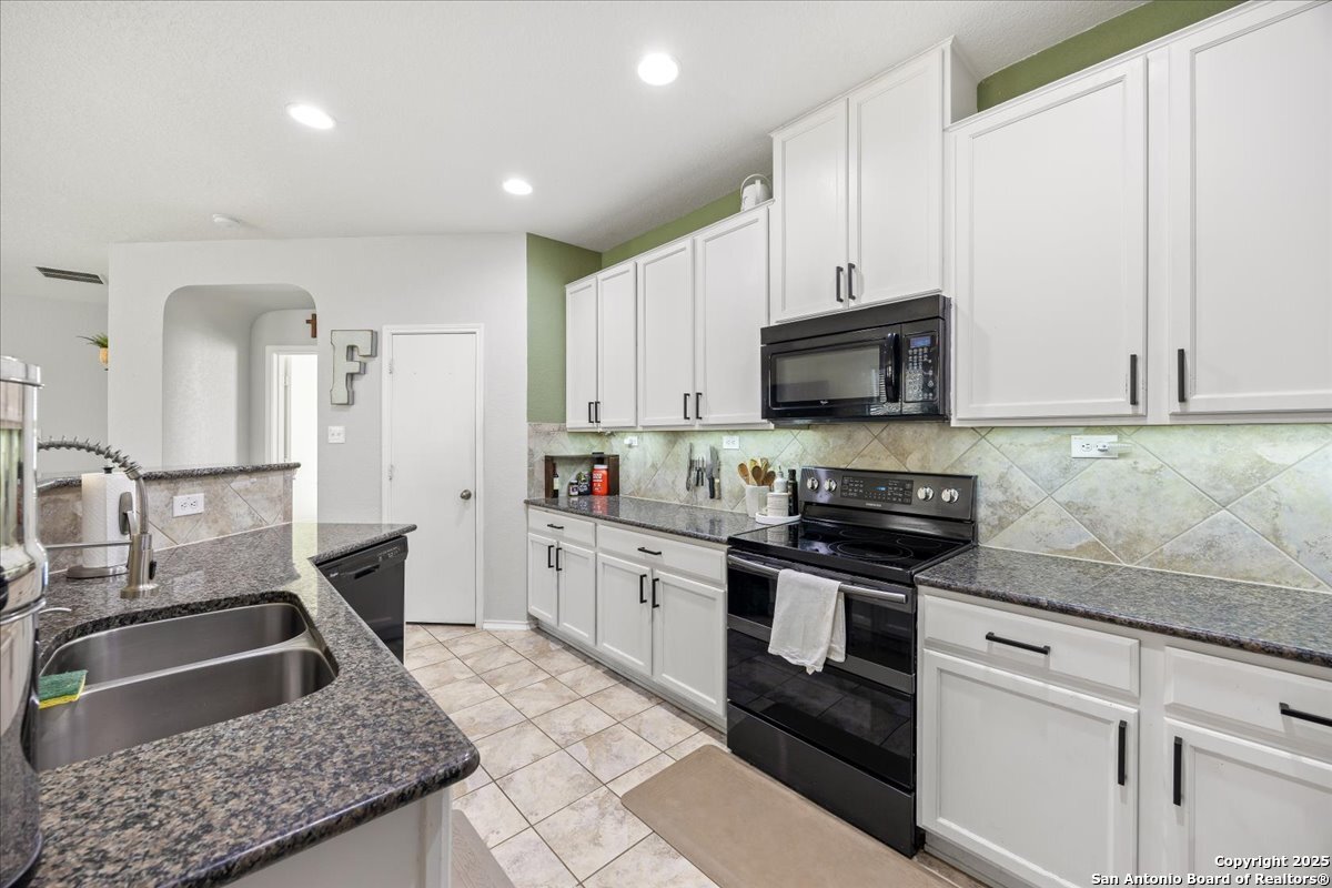 6108 CALLAWAY PARK