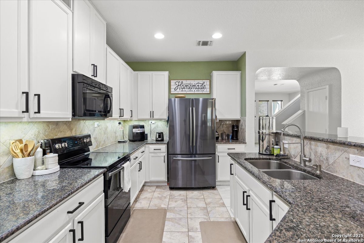 6108 CALLAWAY PARK