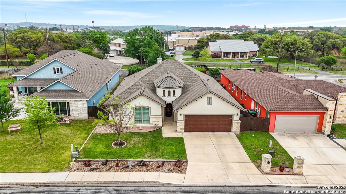 5321 Brisa Estate