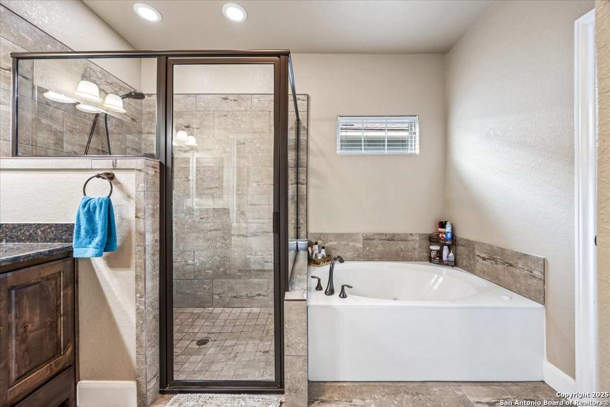 5321 Brisa Estate