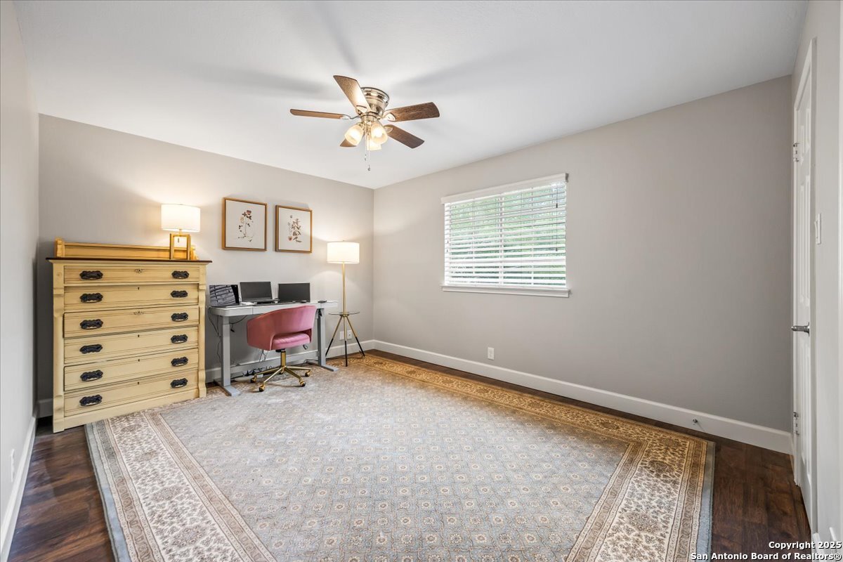13822 Chittim Meadow