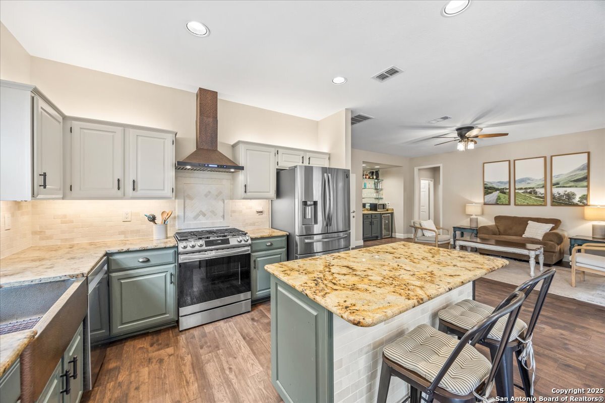 13822 Chittim Meadow
