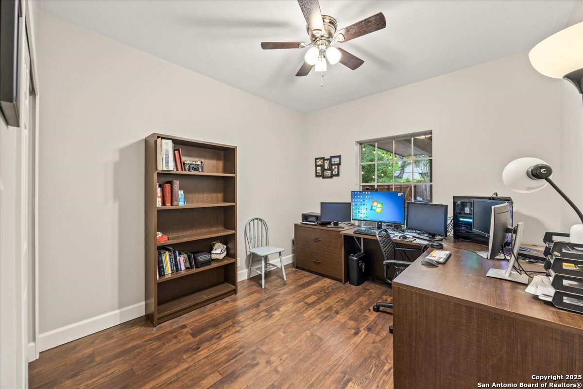 13822 Chittim Meadow