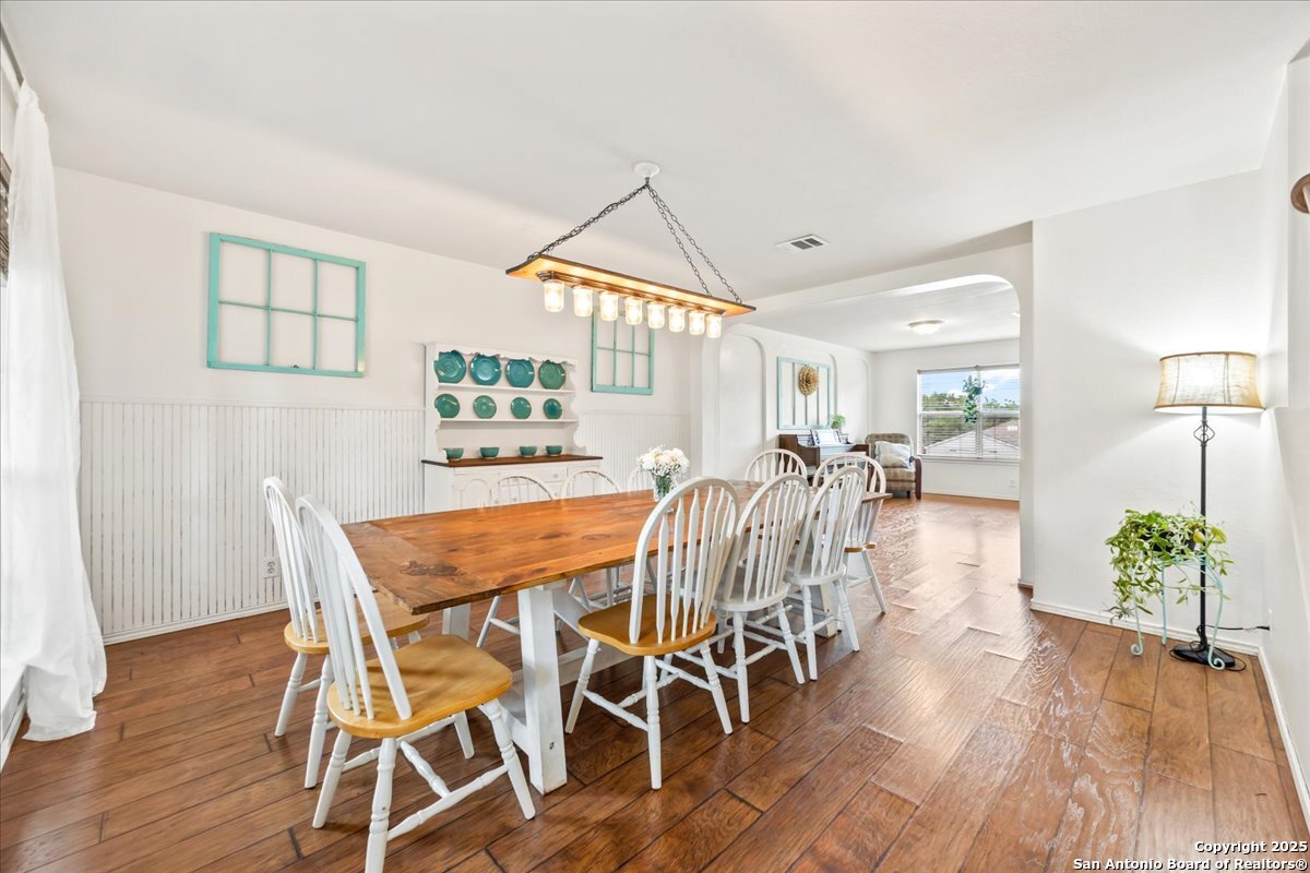 211 Rock Springs