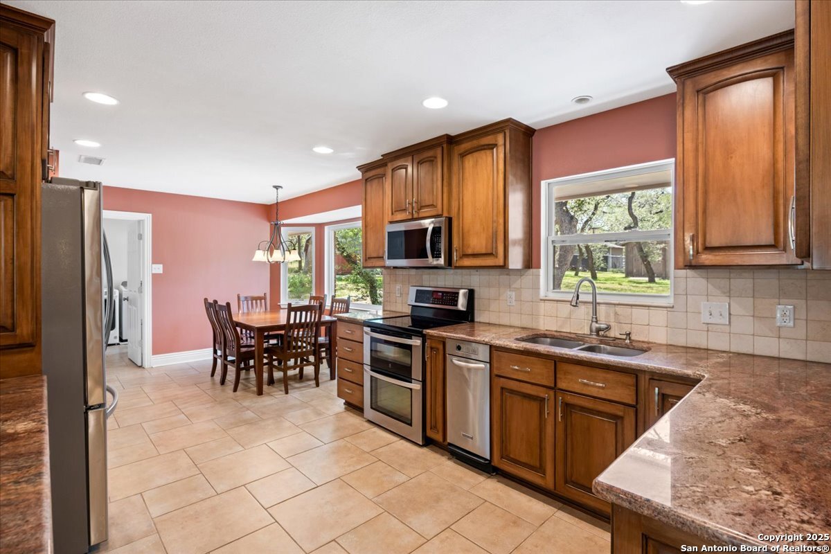 9392 Cinchona Trail