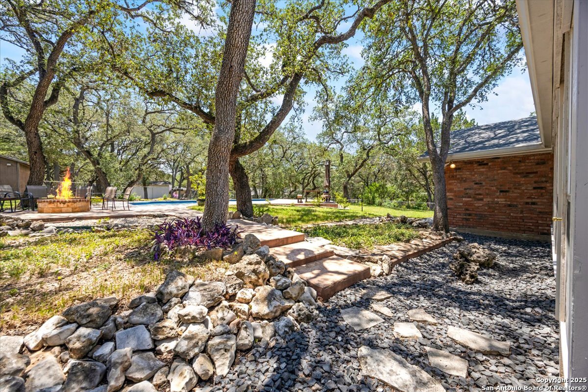 9392 Cinchona Trail
