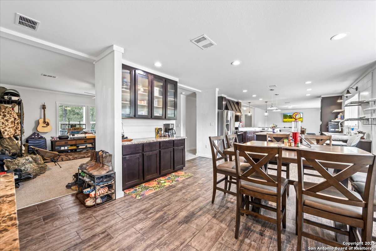 1291 Vivroux Ranch