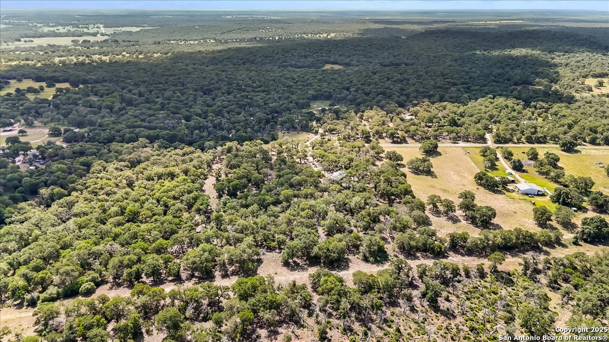 1291 Vivroux Ranch