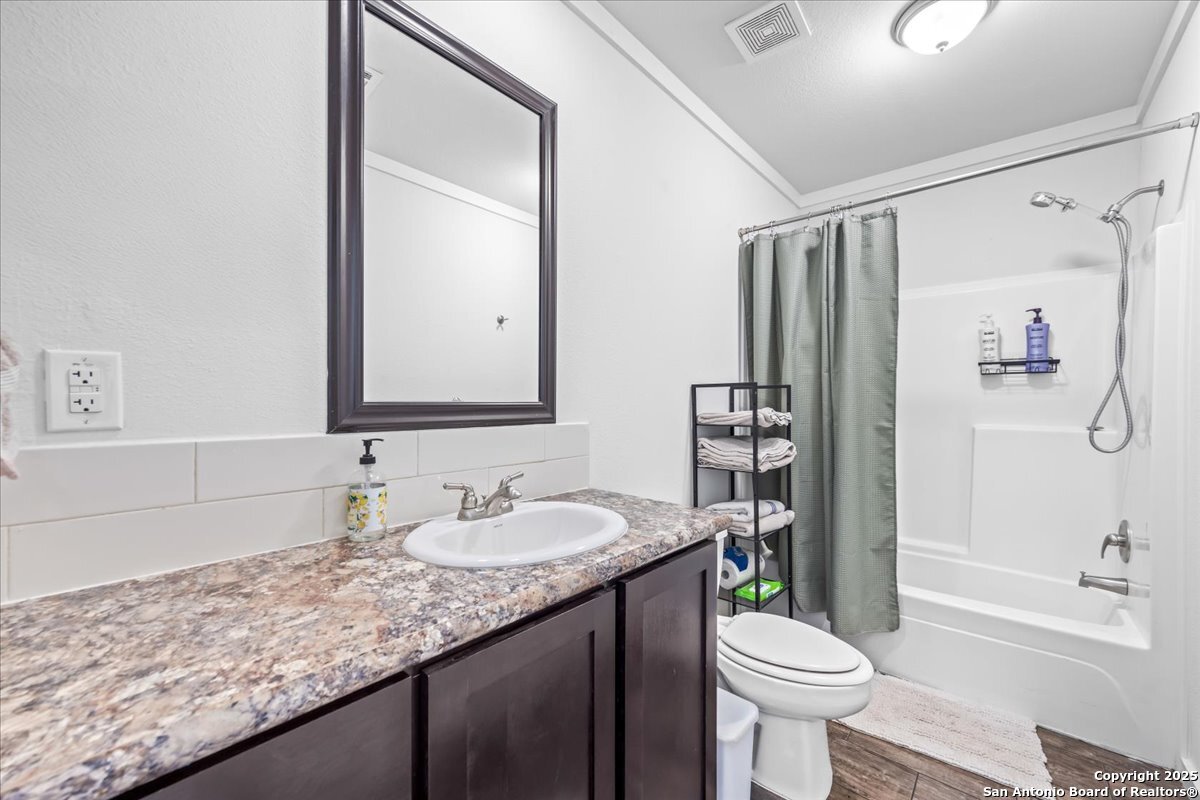 1291 Vivroux Ranch