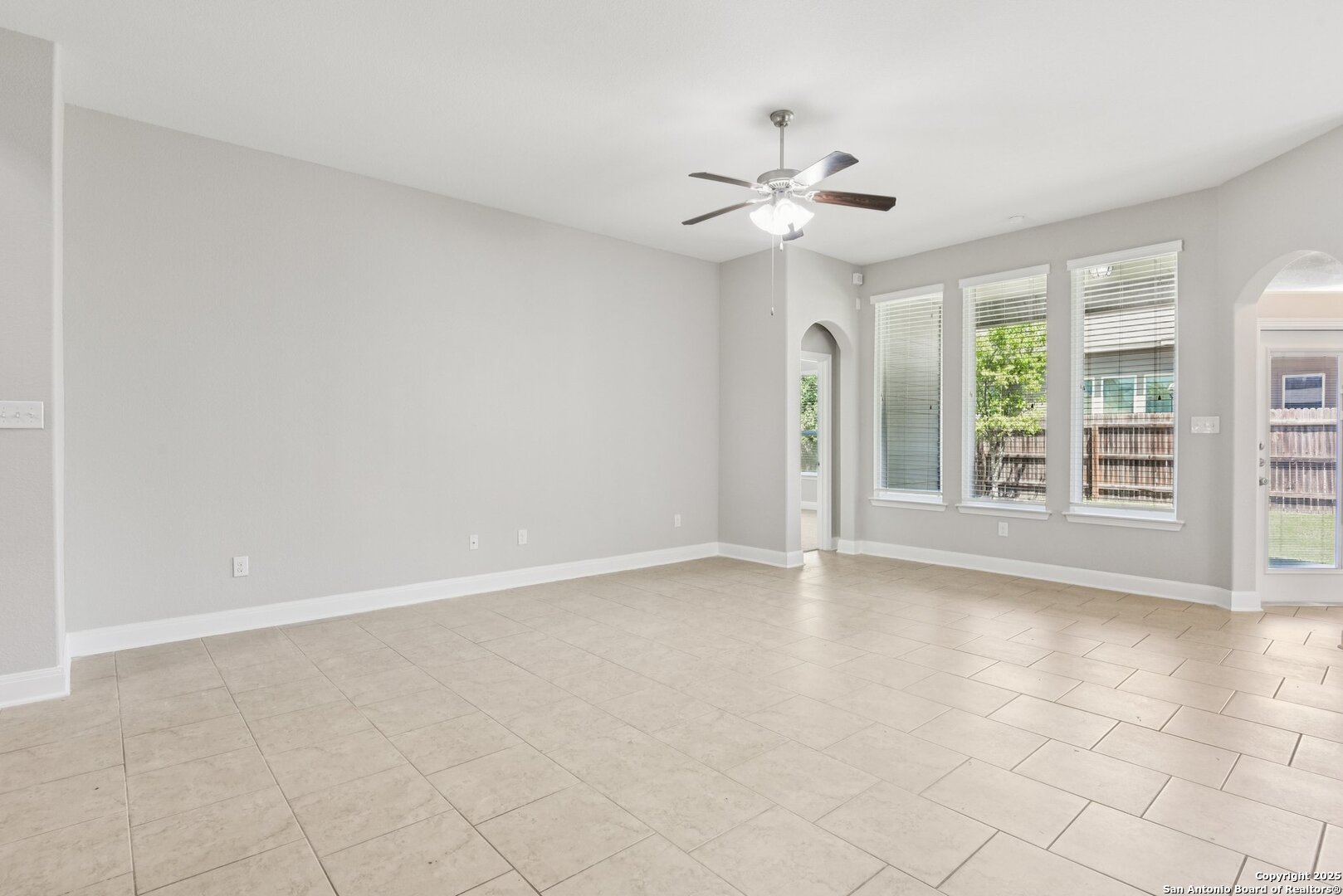 2961 Pawtucket