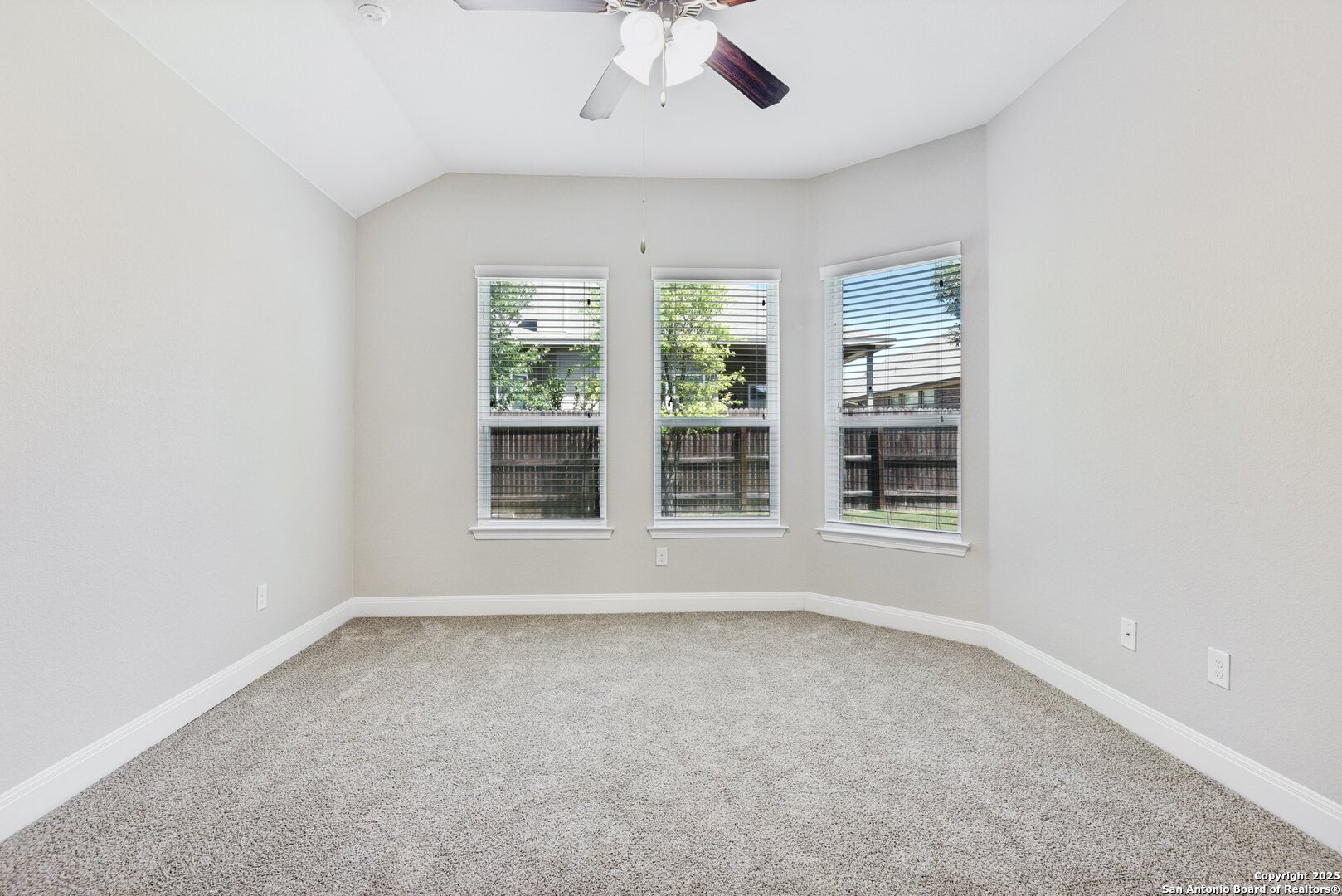 2961 Pawtucket